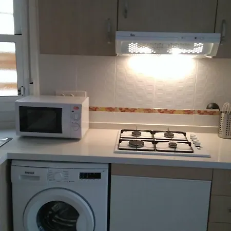 Apartamento A 150m De La Playa En *
